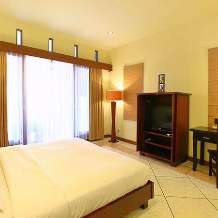 Mutiara Jimbaran Villas Kuta Selatan Bagian luar foto