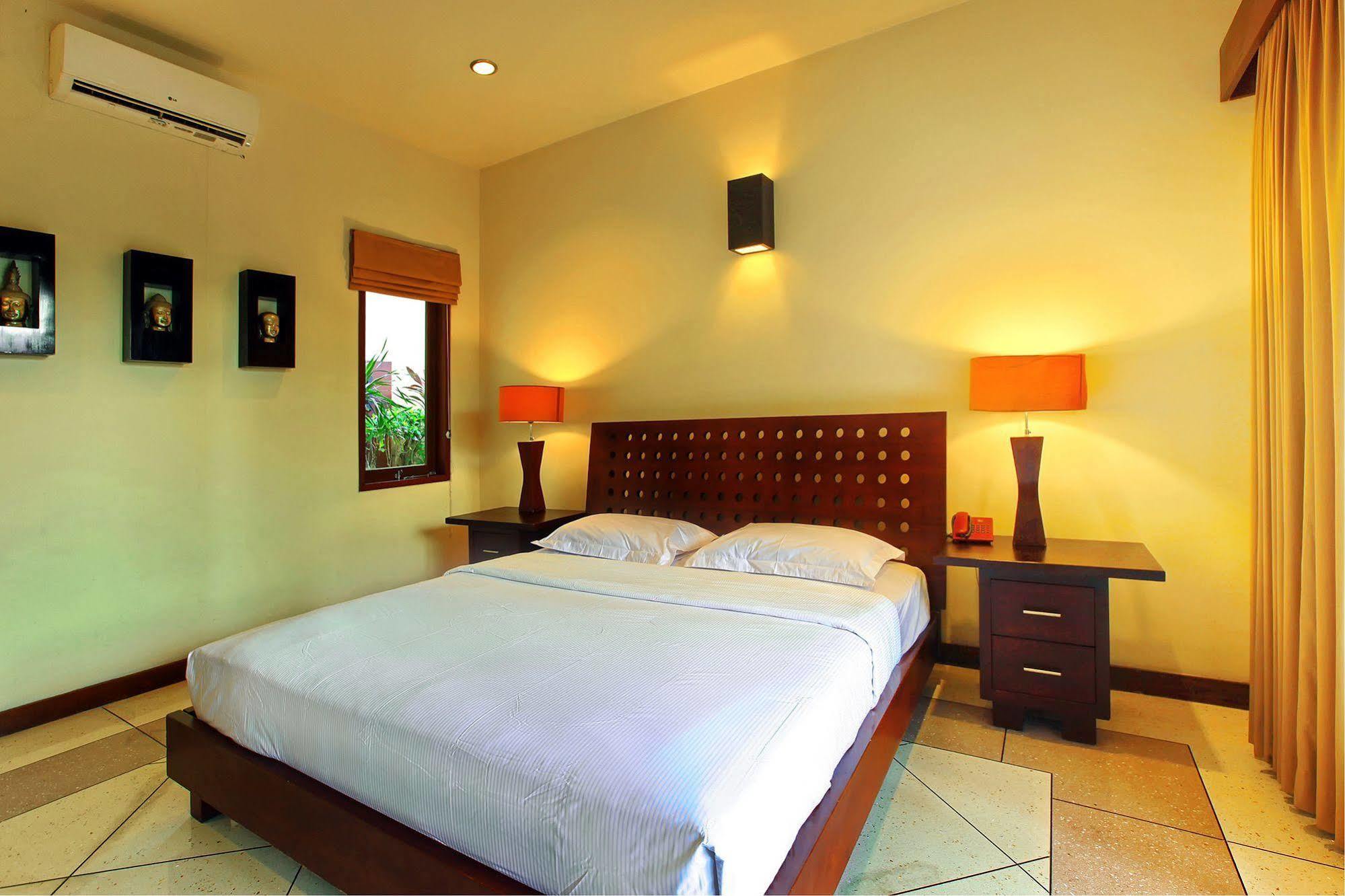 Mutiara Jimbaran Villas Kuta Selatan Bagian luar foto
