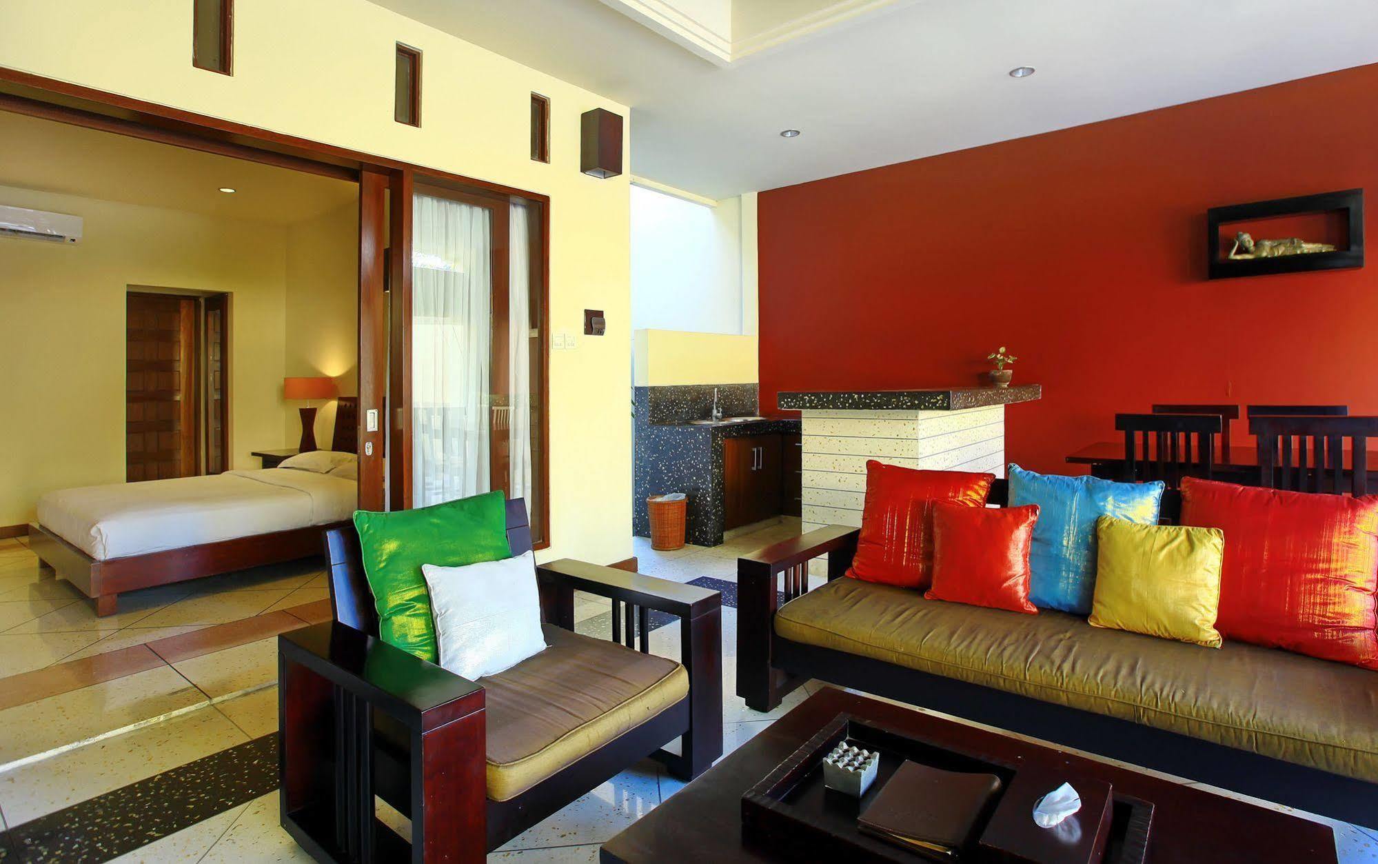 Mutiara Jimbaran Villas Kuta Selatan Bagian luar foto